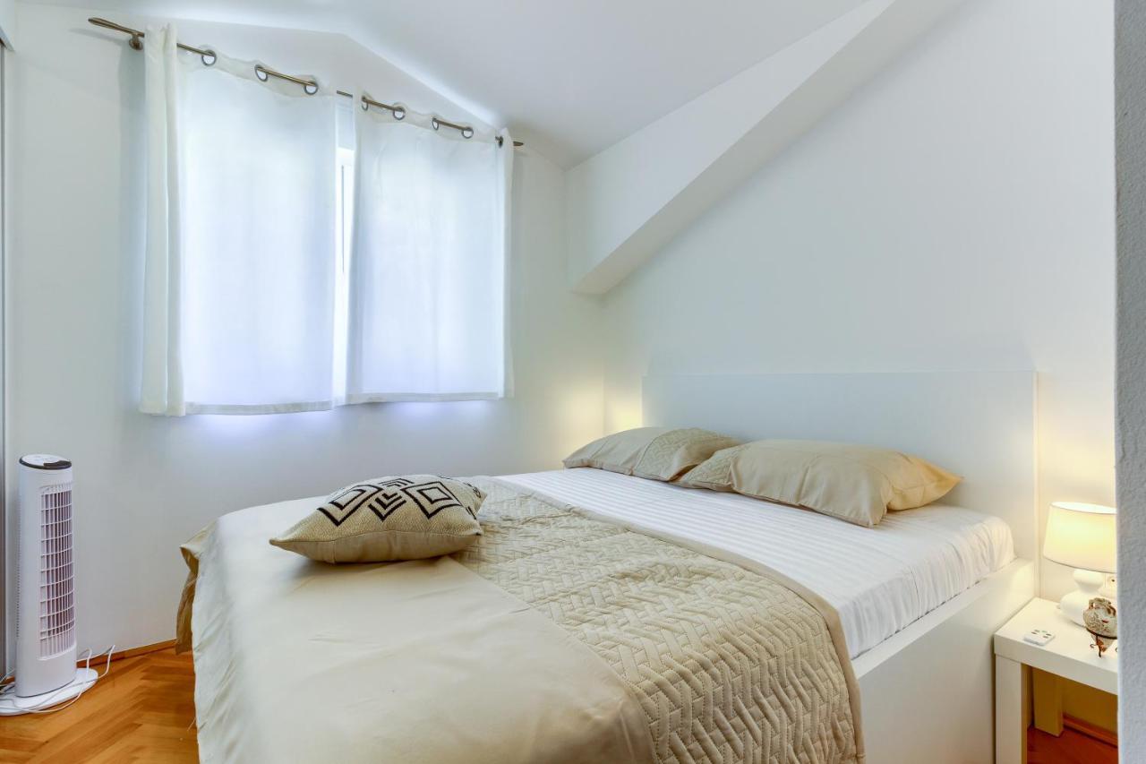 Omis Wind Rose Apartment Extérieur photo
